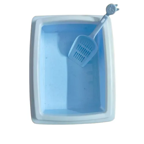 Resinous Litter box with a Scoop
